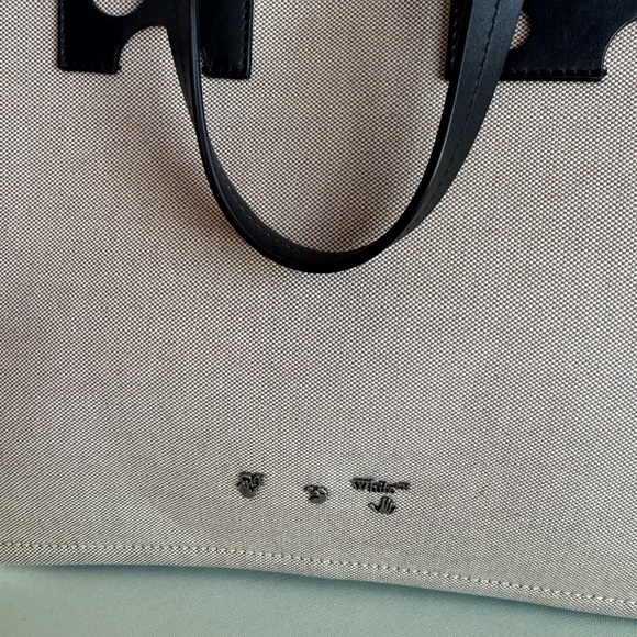 Off-White Repeat Shopping tote - Picture 6 of 9